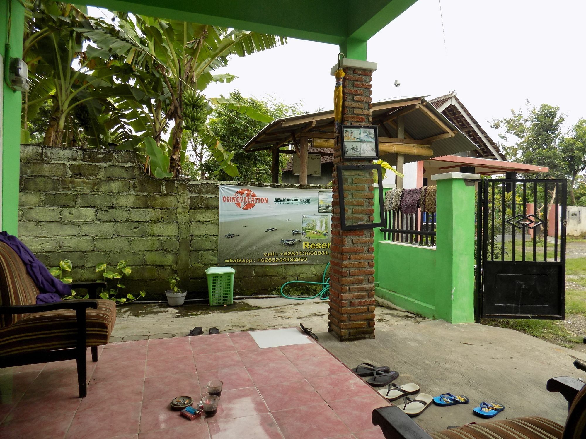 Bed and Breakfast Osingvacation Tamansuruh Экстерьер фото